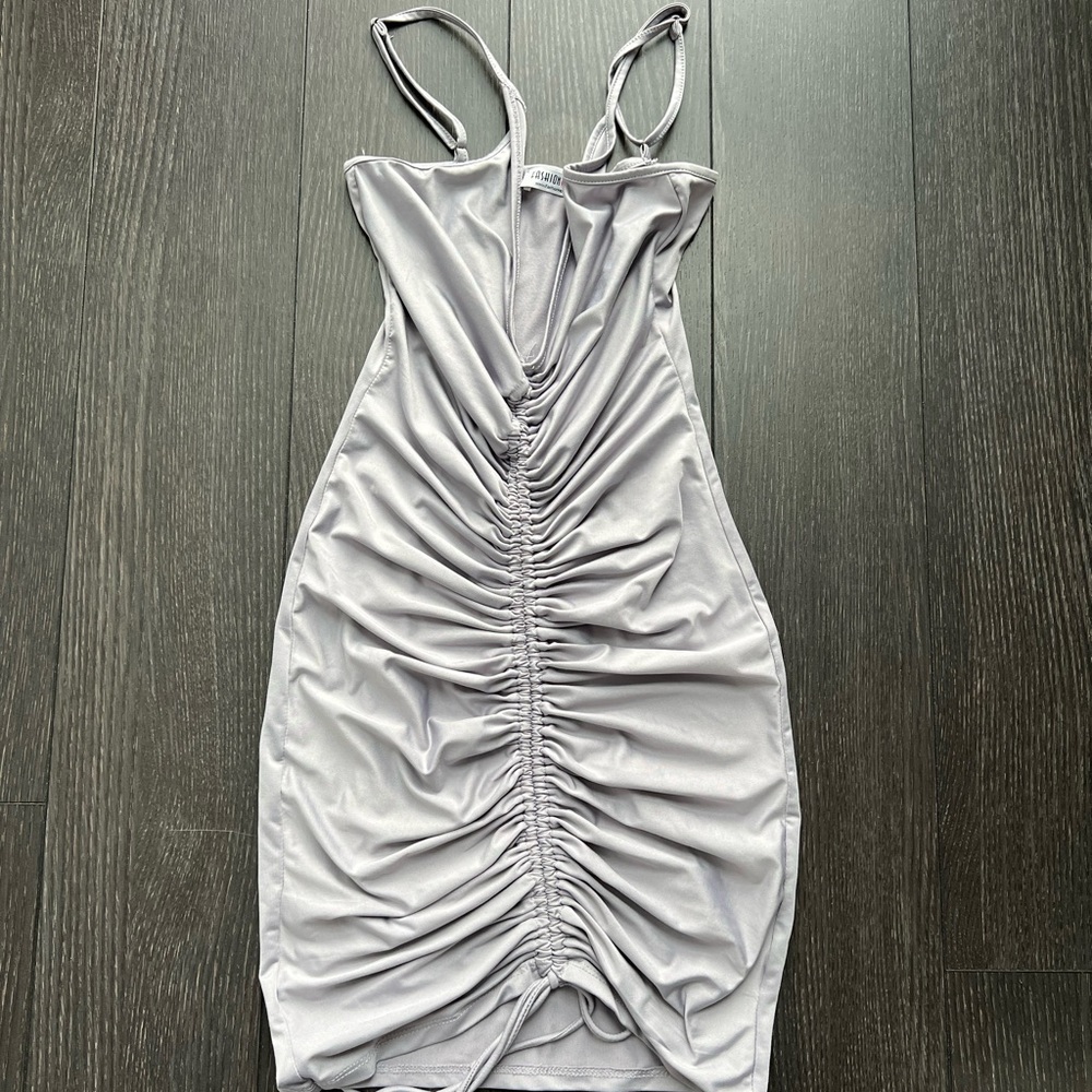 FASHIONNOVA- front tie dress
